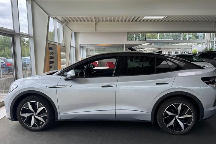 Sølv VW ID.5 fra 2022