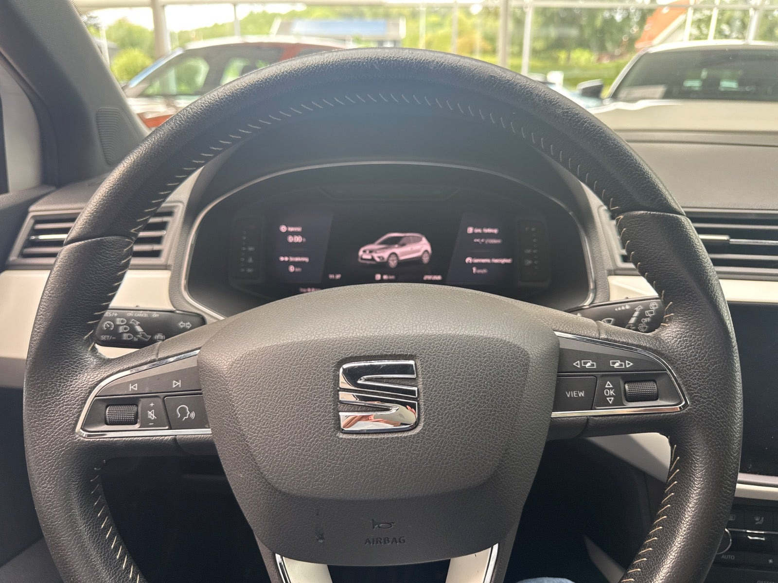 Hvid Seat Arona fra 2020
