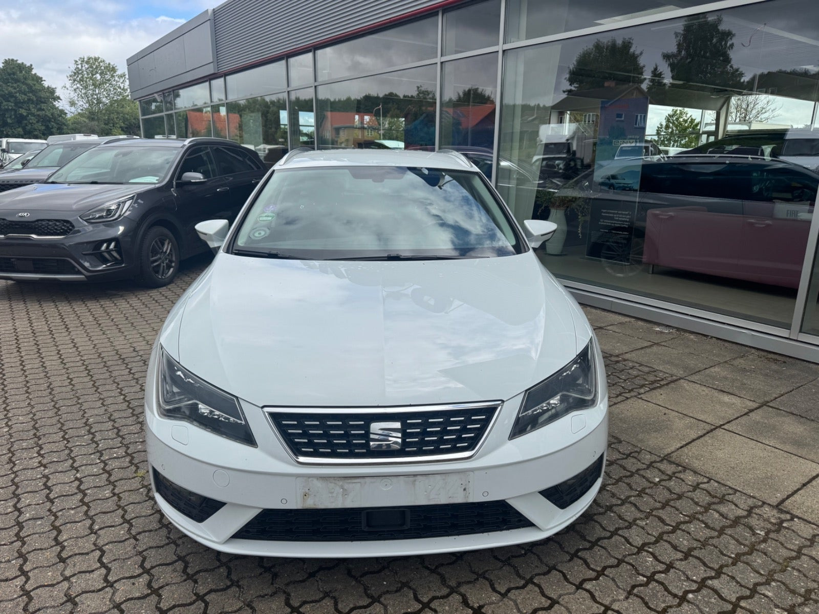 Hvid Seat Leon fra 2018