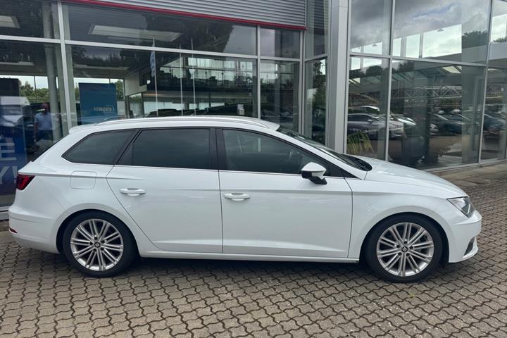Hvid Seat Leon fra 2018