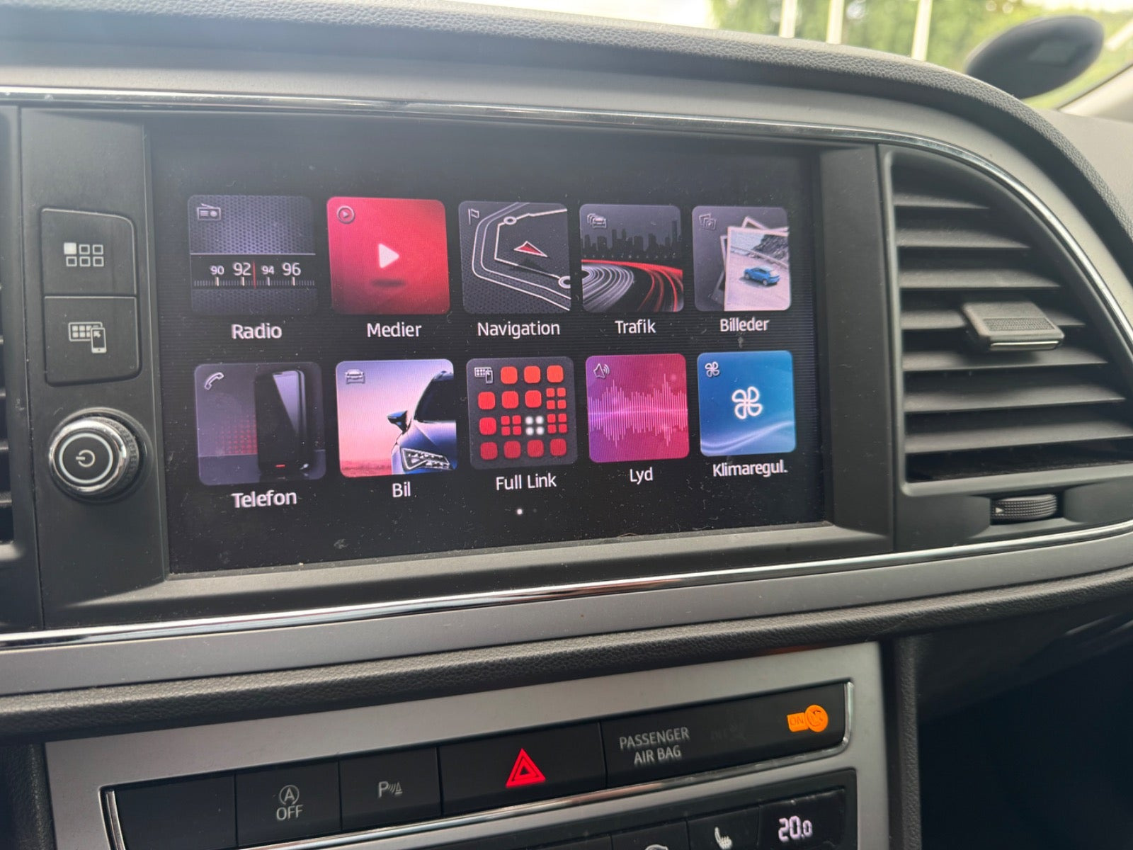 Hvid Seat Leon fra 2018