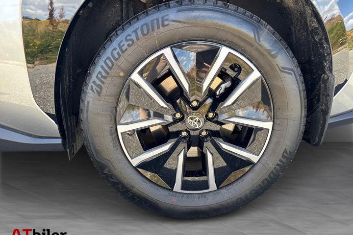 Sort Toyota BZ4X fra 2026
