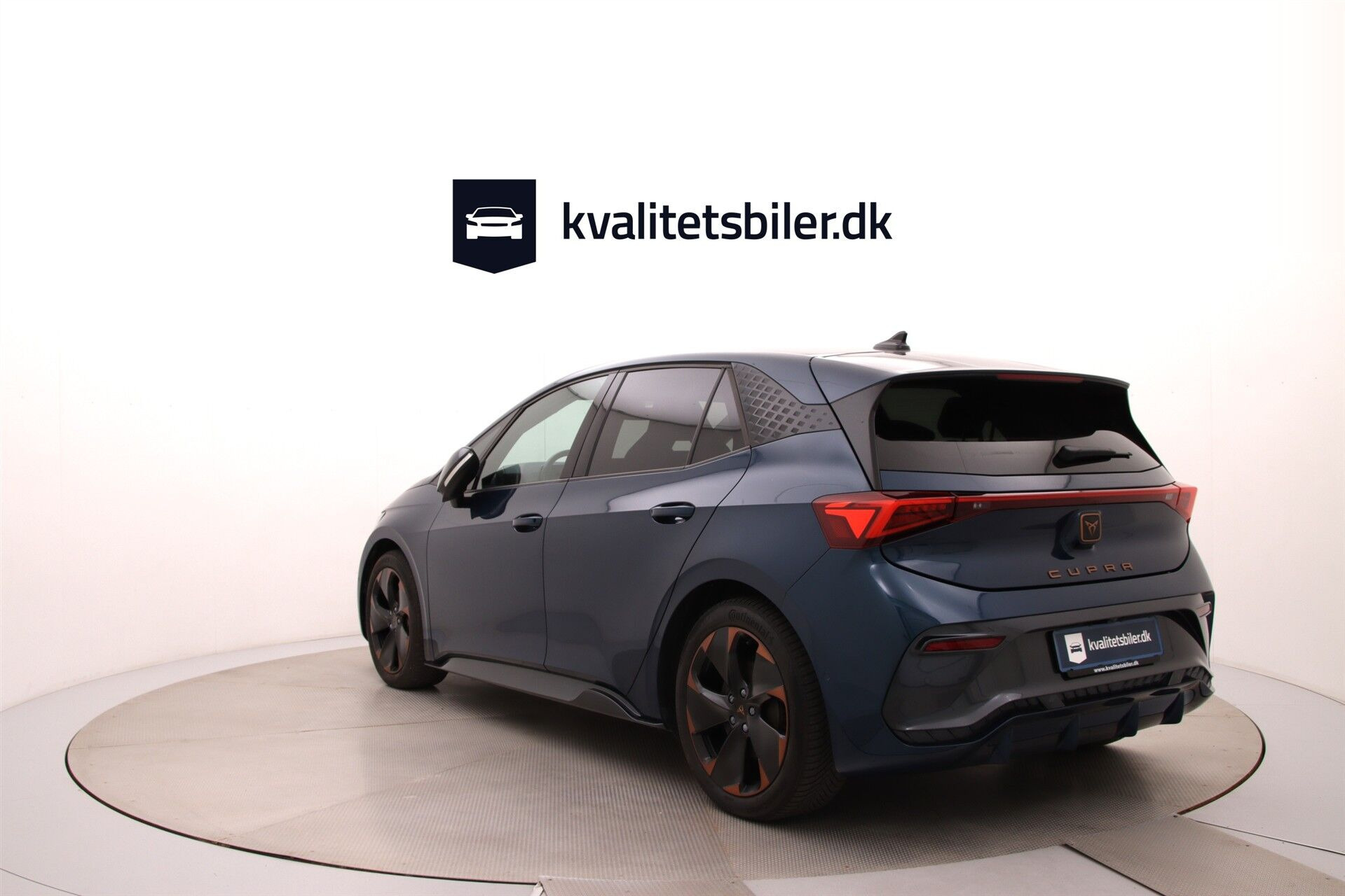 Blå Cupra Born fra 2022