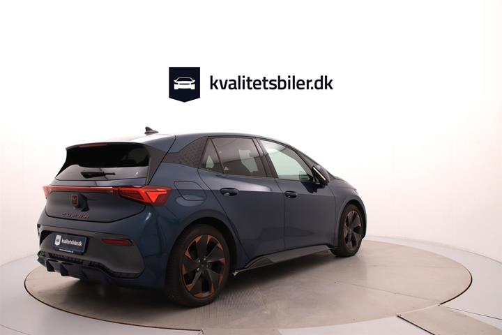 Blå Cupra Born fra 2022
