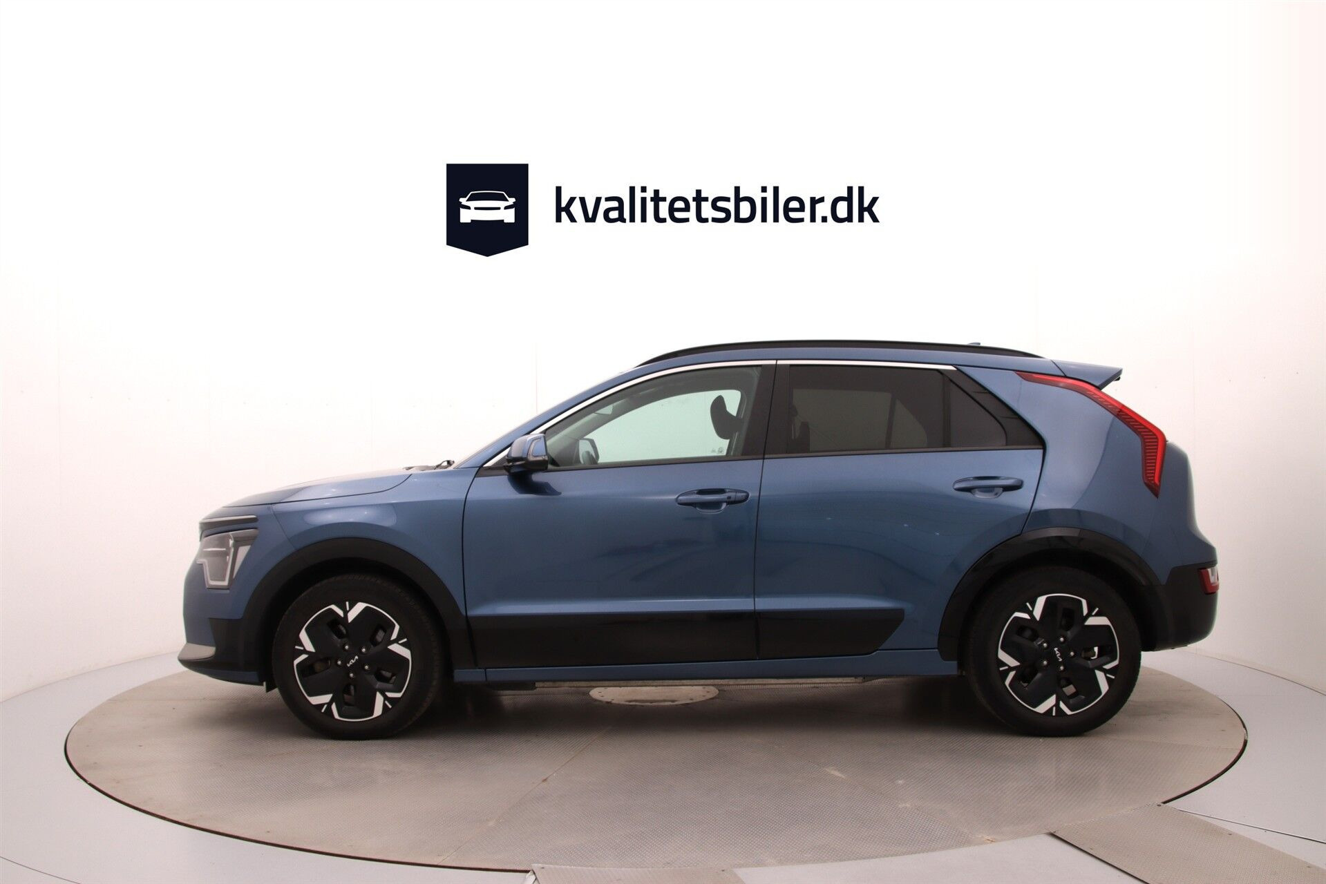 Blå Kia Niro EV fra 2024