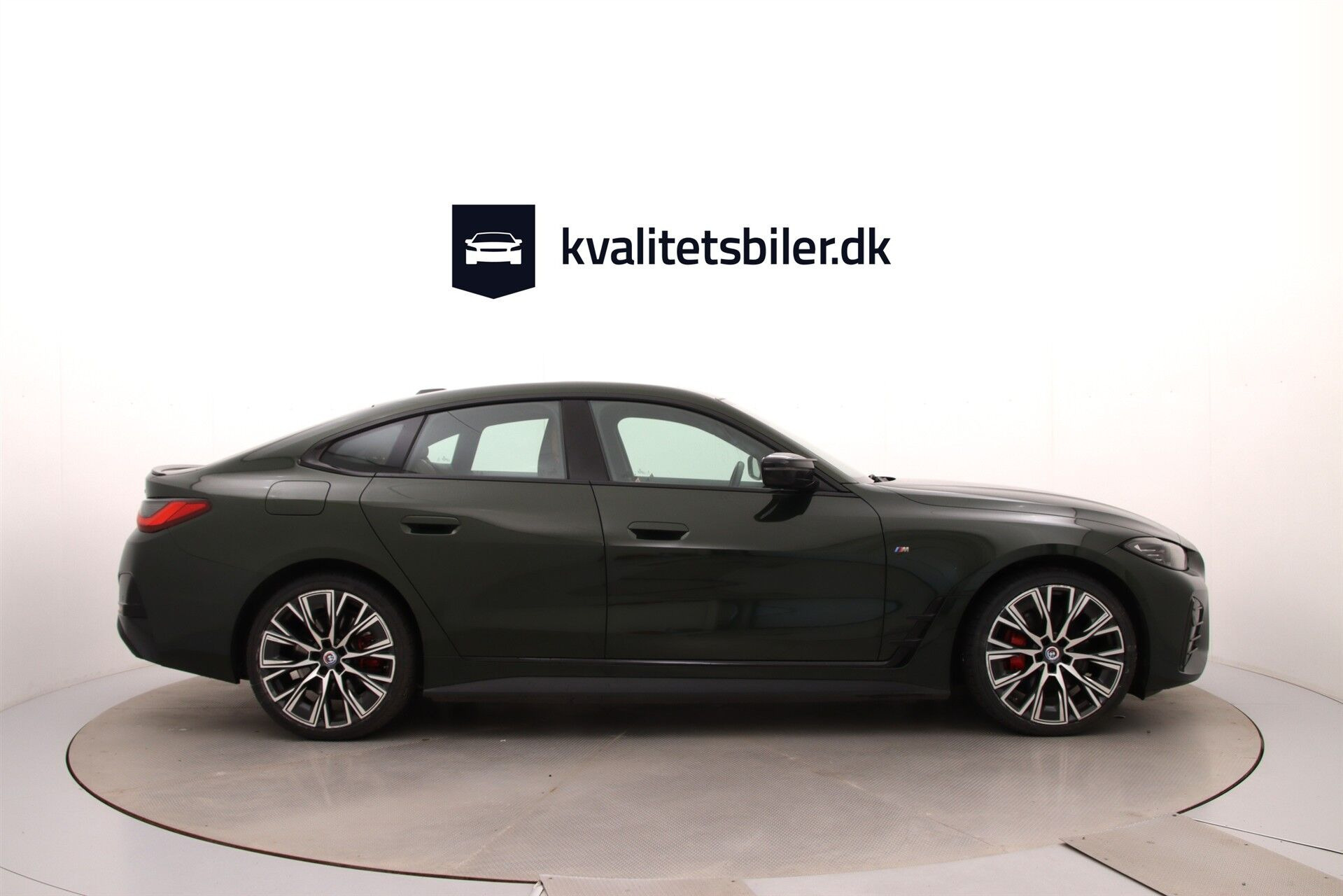 Grøn BMW i4 fra 2022