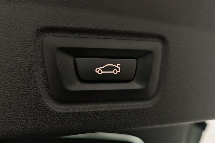 Grøn BMW i4 fra 2022