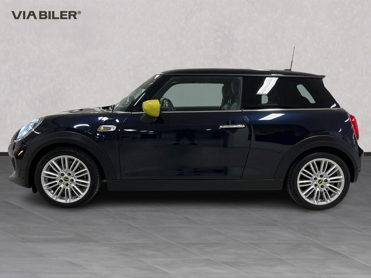 Sort Mini Cooper fra 2021