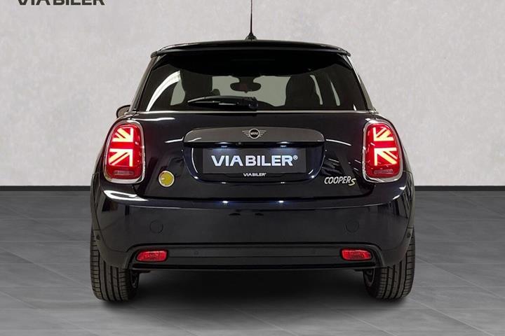 Sort Mini Cooper fra 2021