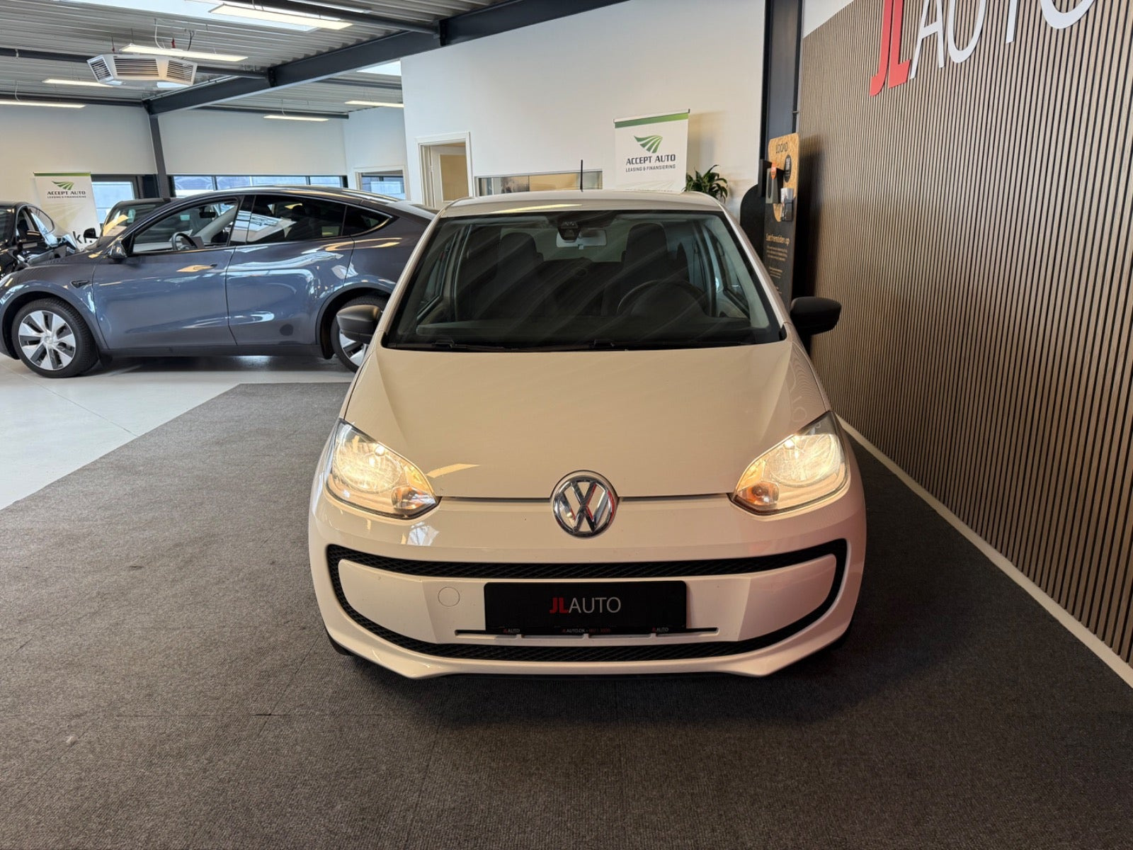 Hvid VW UP! fra 2014