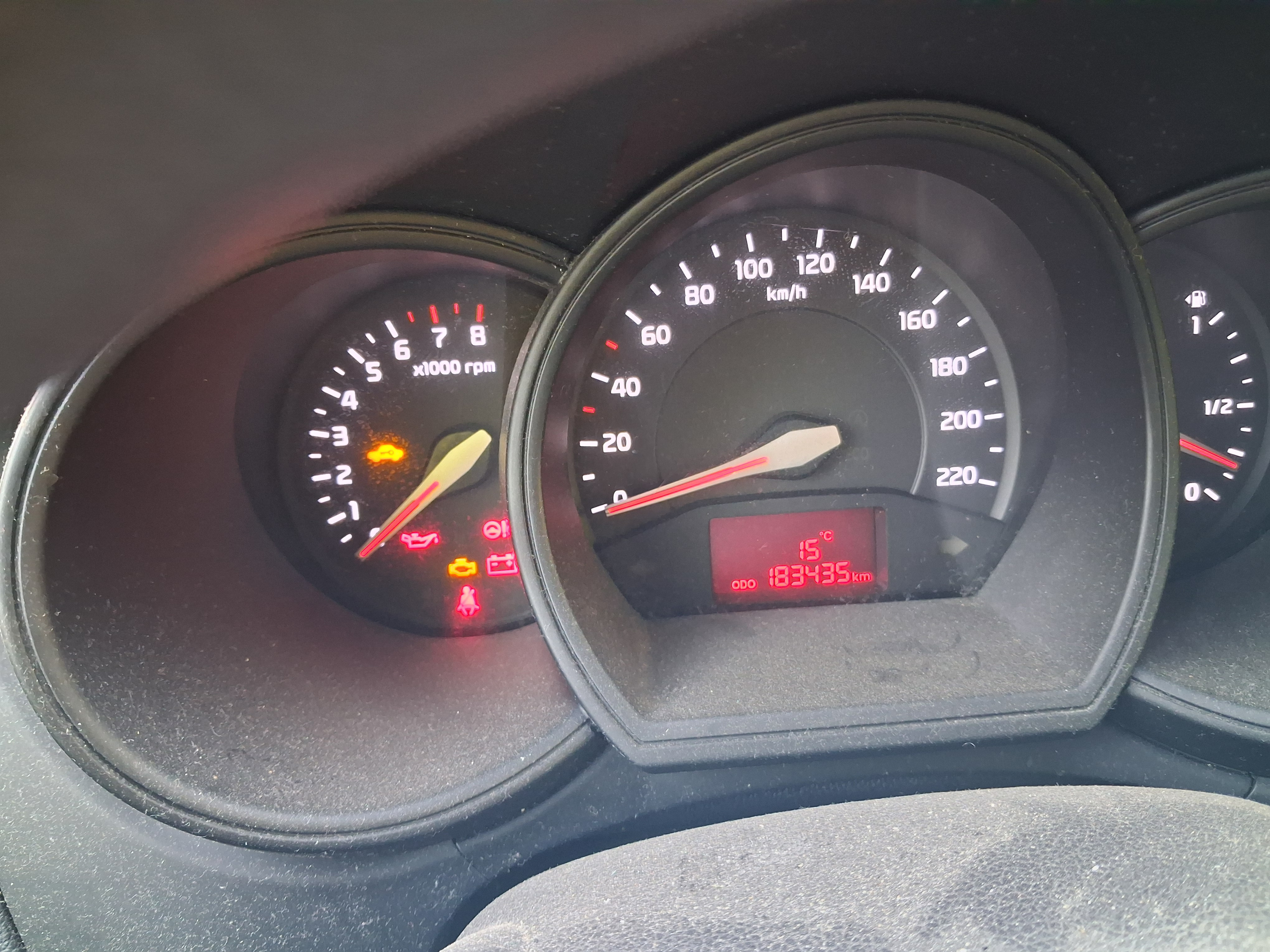 Rød Kia Rio fra 2012