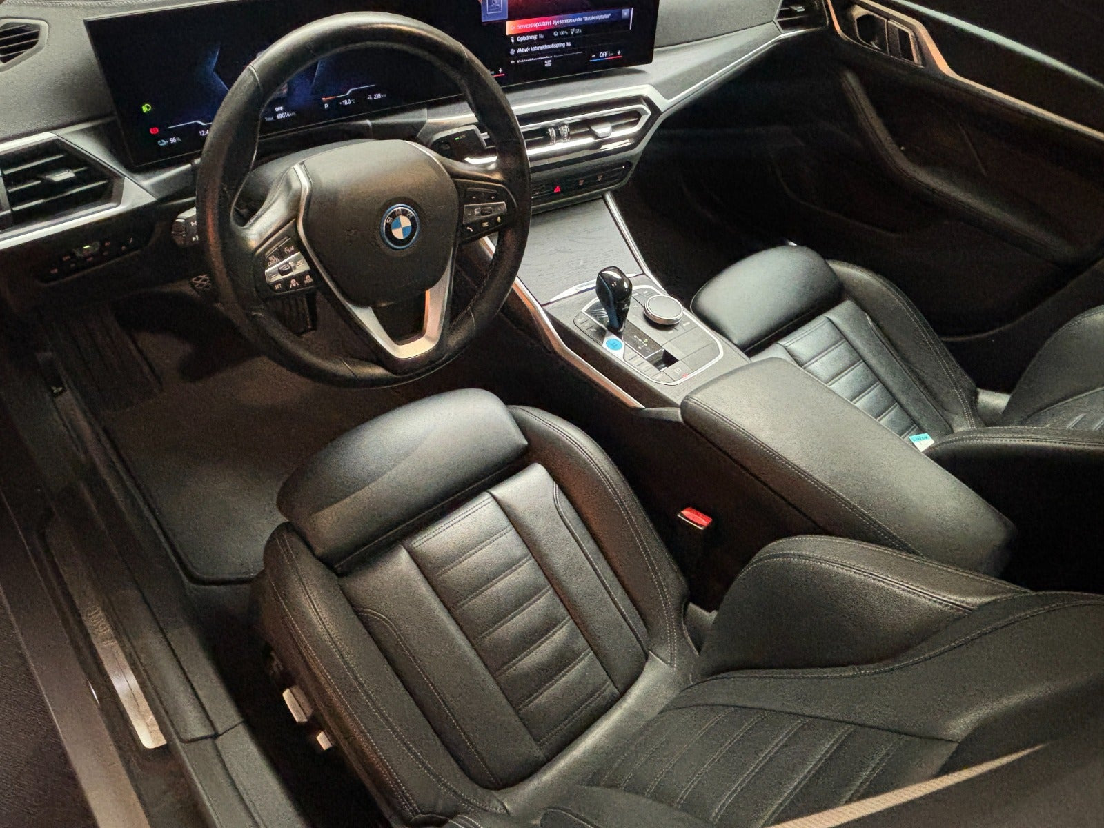Grå BMW i4 fra 2022