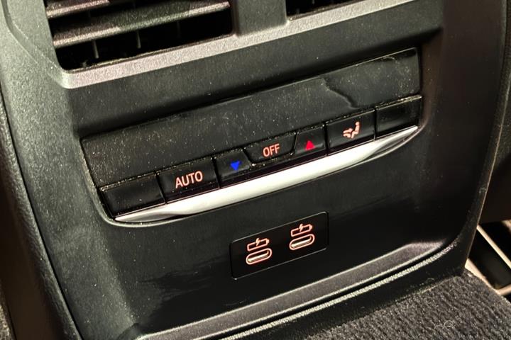 Grå BMW i4 fra 2022