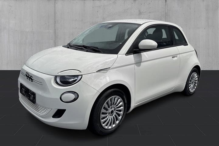 Hvid Fiat 500e fra 2023