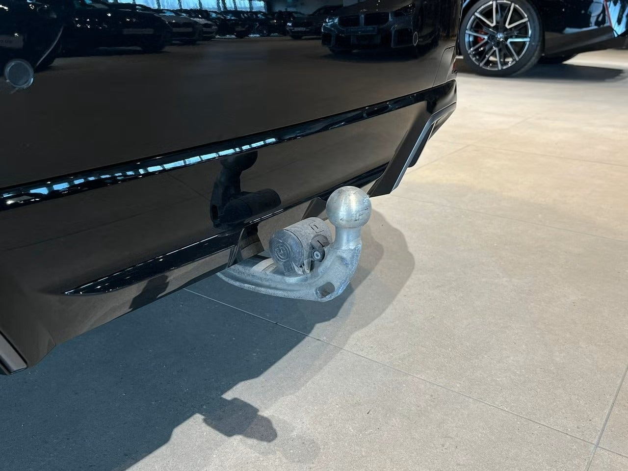 Sort BMW i4 fra 2026