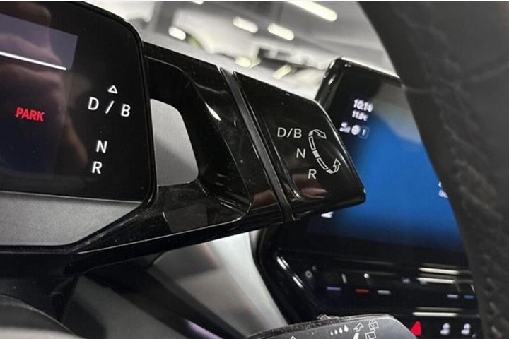 Sort VW ID.4 fra 2023