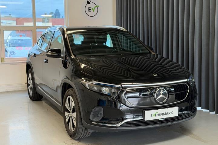 Sort Mercedes EQA250 fra 2021