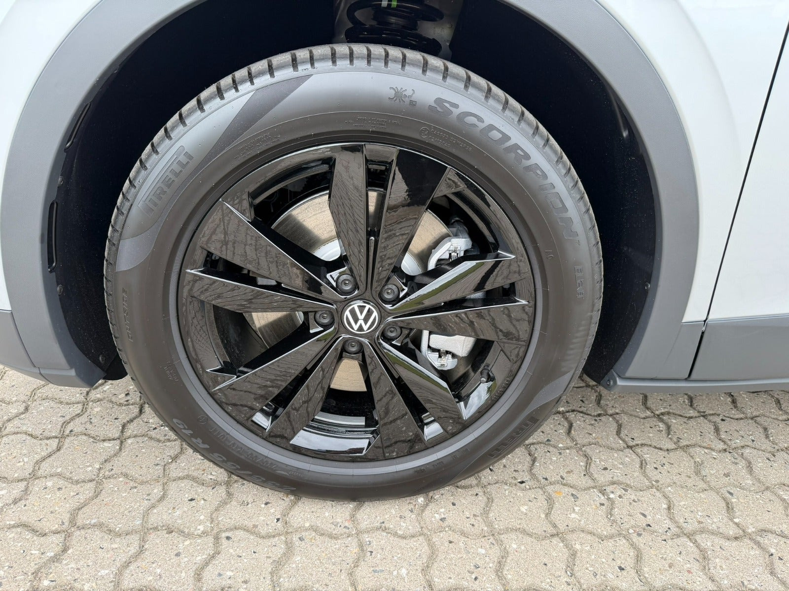 Sølv VW ID.4 fra 2027