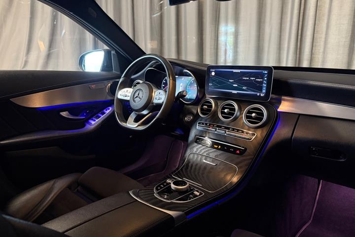 Sort Mercedes C220 d fra 2021