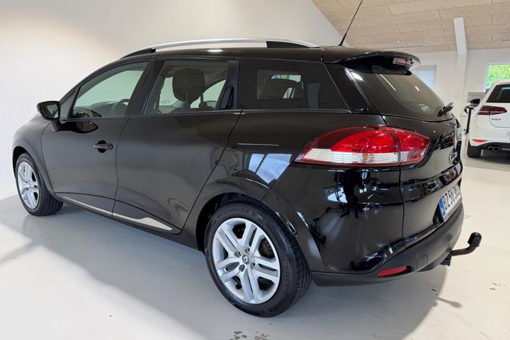 Sort Renault Clio IV fra 2017