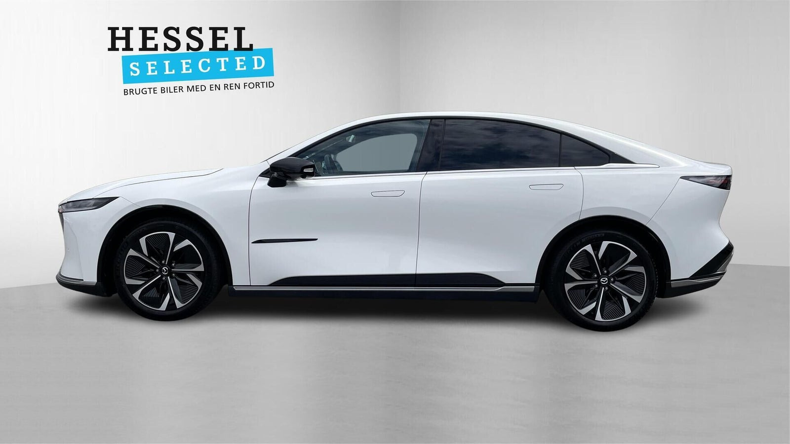 Hvid Mazda 6e fra 2025