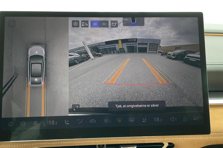 Hvid Mazda 6e fra 2025