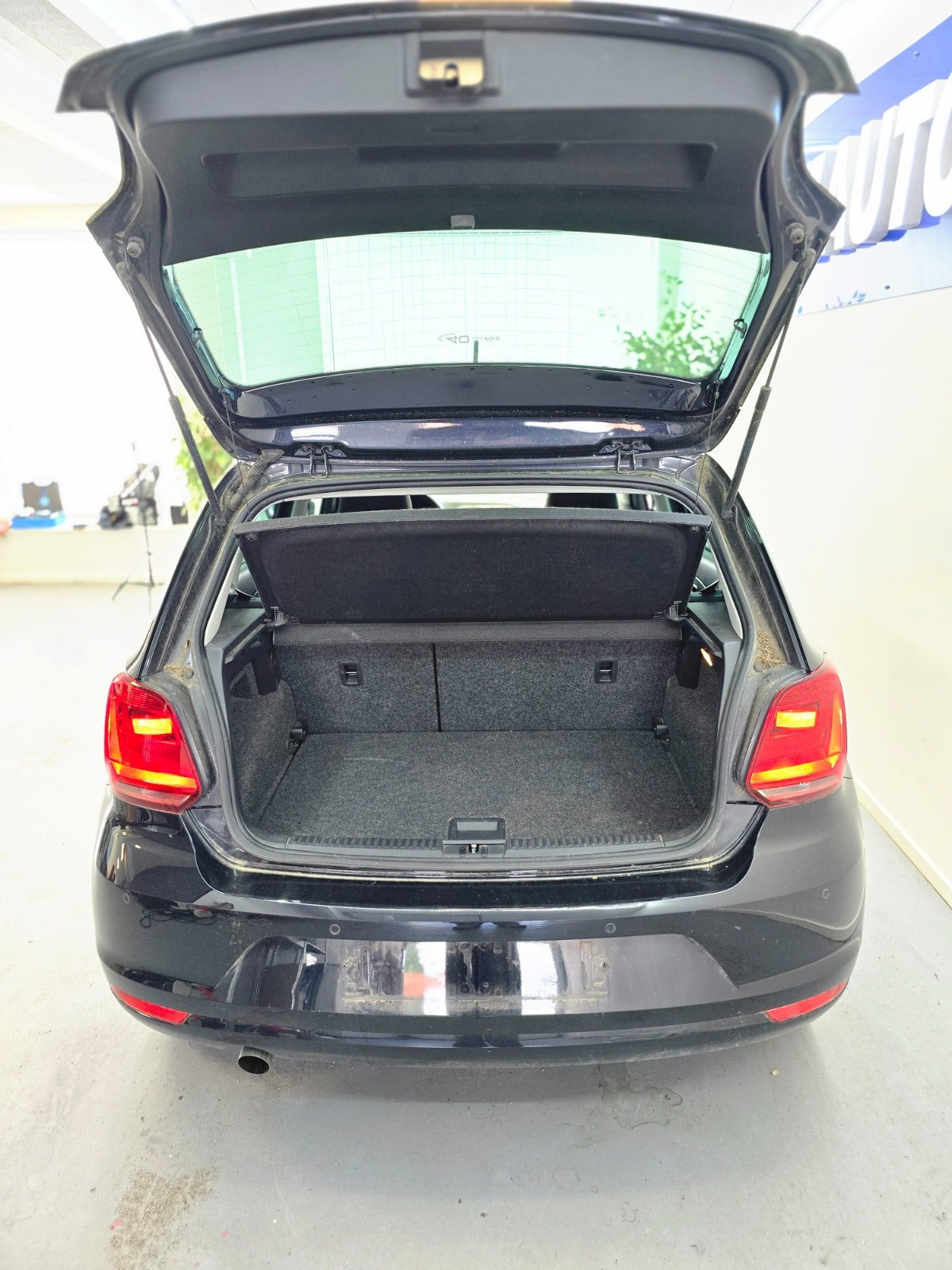Sort VW Polo fra 2015