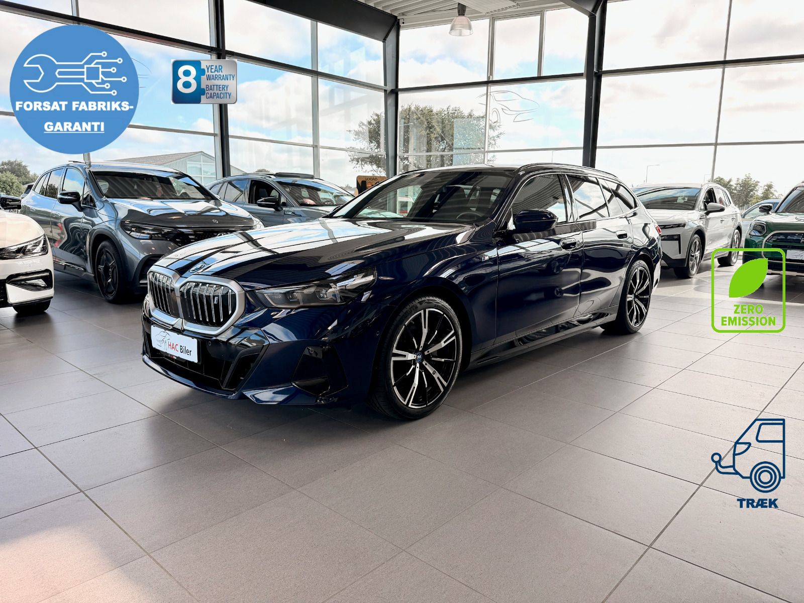 Blå BMW i5 fra 2025
