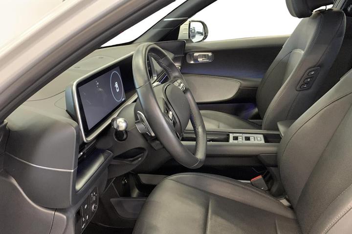 Orange Hyundai Ioniq 6 fra 2023