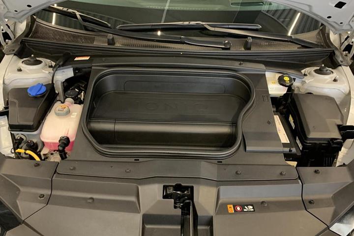 Orange Hyundai Ioniq 6 fra 2023