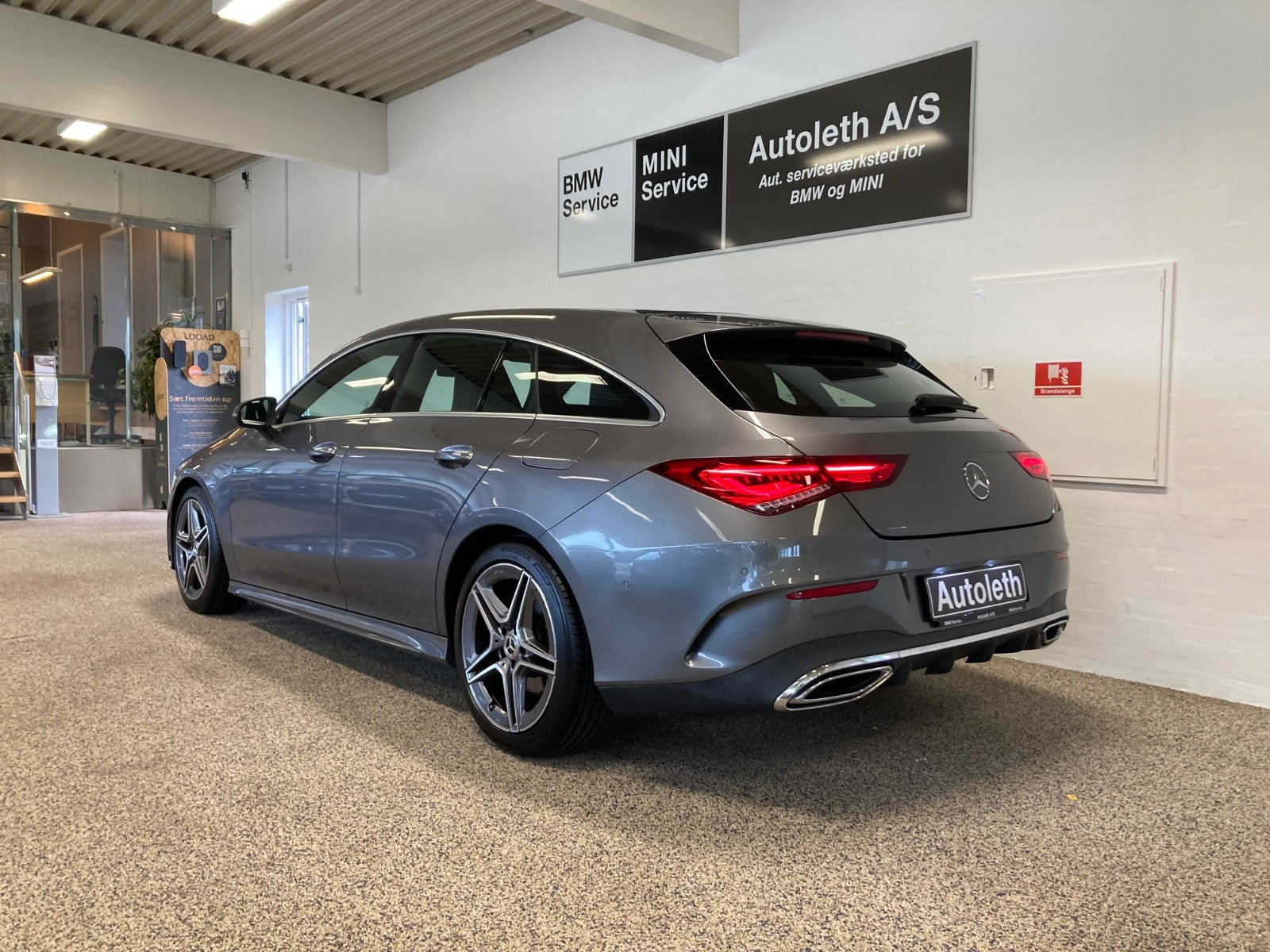 Grå Mercedes CLA200 fra 2020