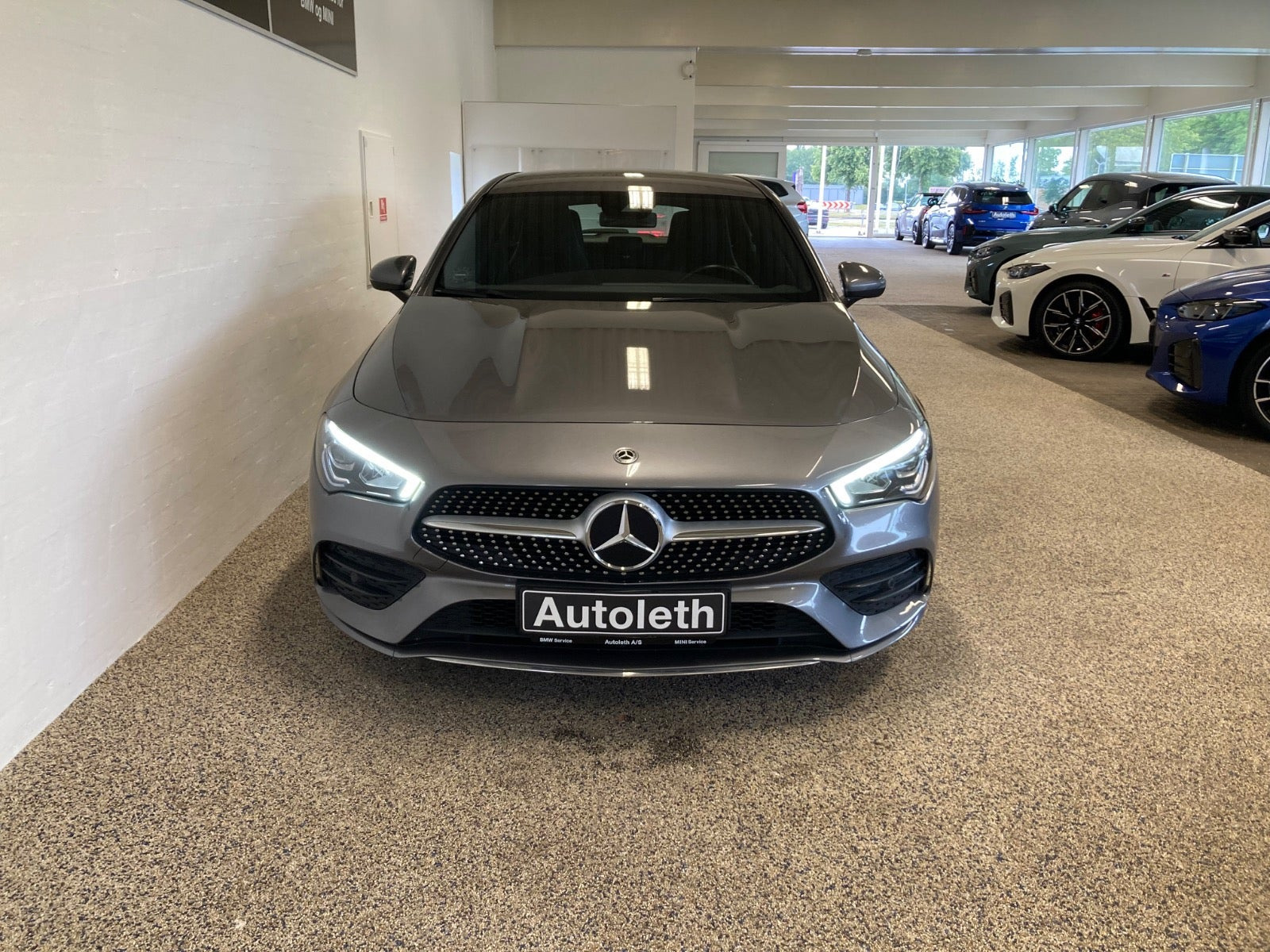 Grå Mercedes CLA200 fra 2020