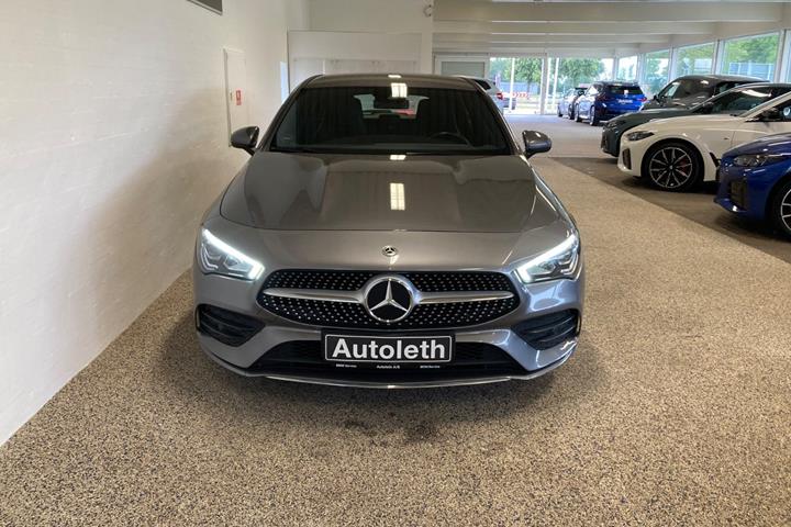 Grå Mercedes CLA200 fra 2020