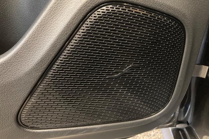 Grå Mercedes CLA200 fra 2020