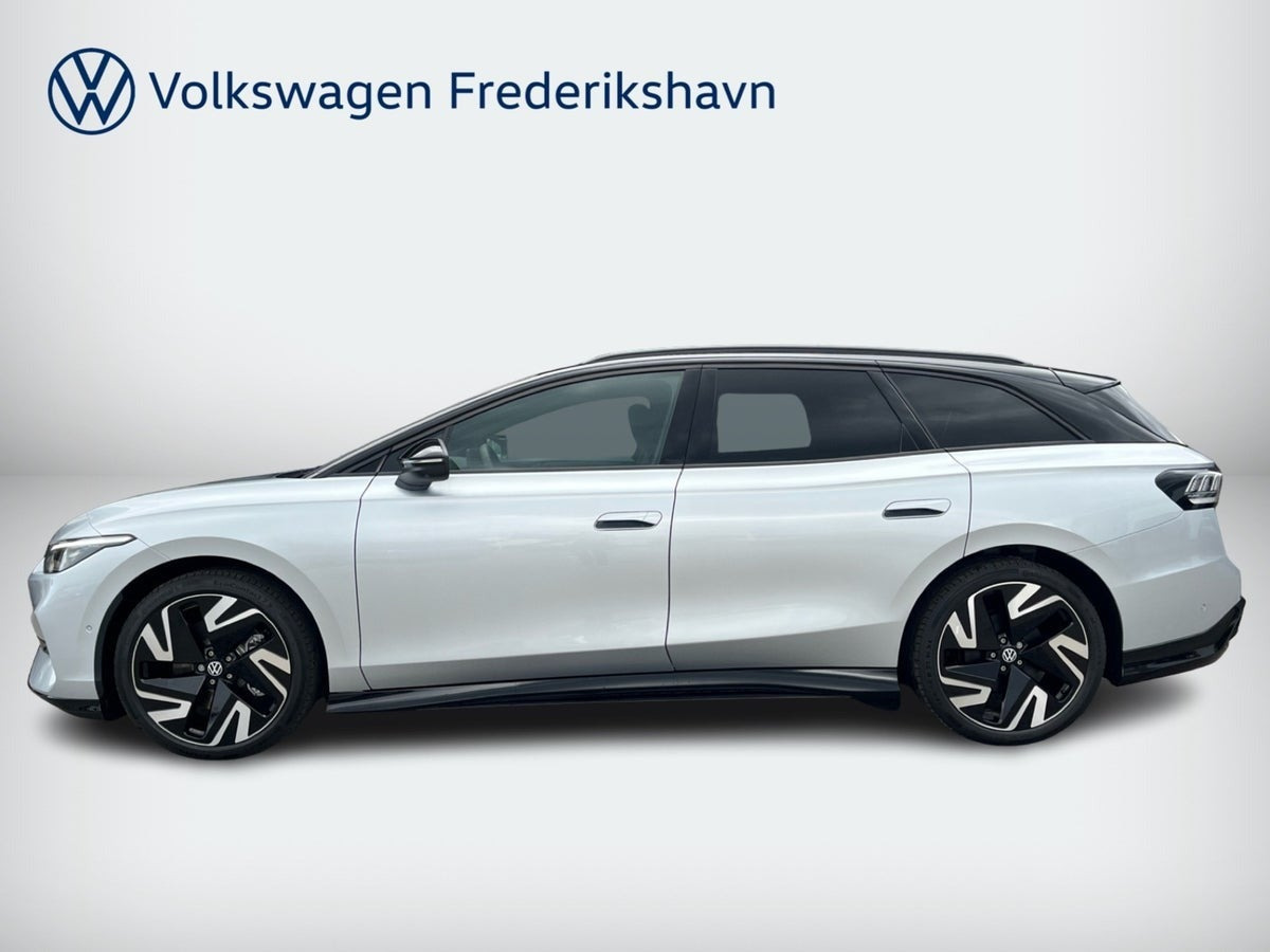 Sølv VW ID.7 fra 2026