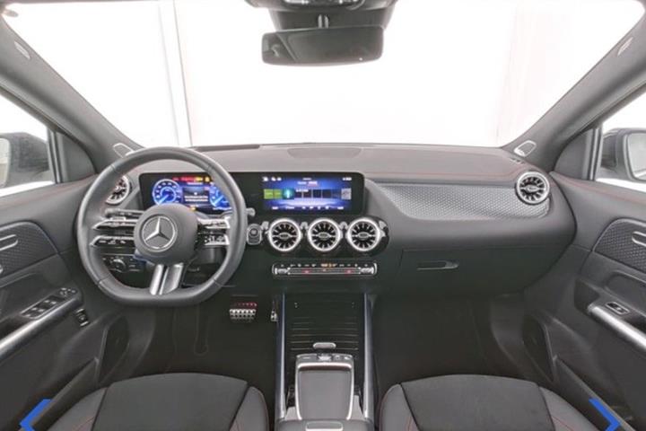 Sort Mercedes EQA250+ fra 2026