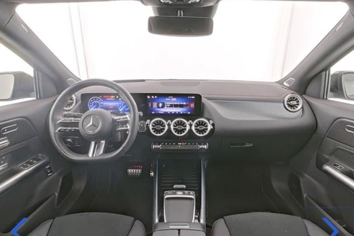 Grå Mercedes EQA250+ fra 2026