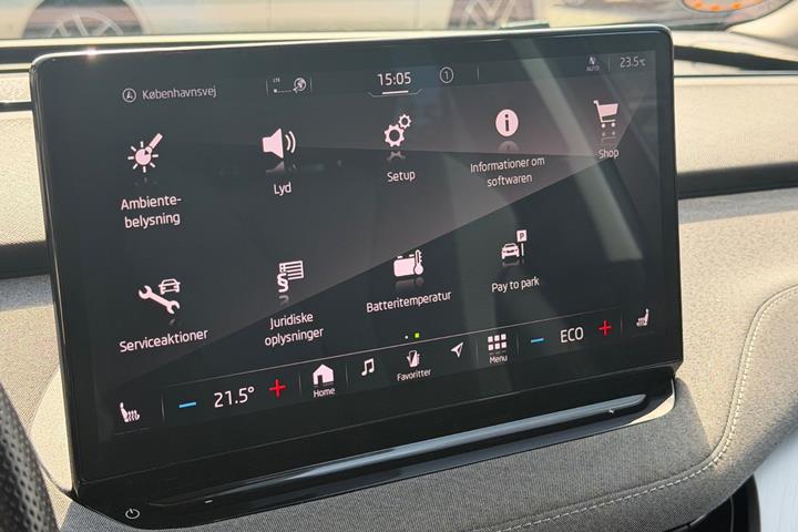 Sort Skoda Enyaq fra 2023
