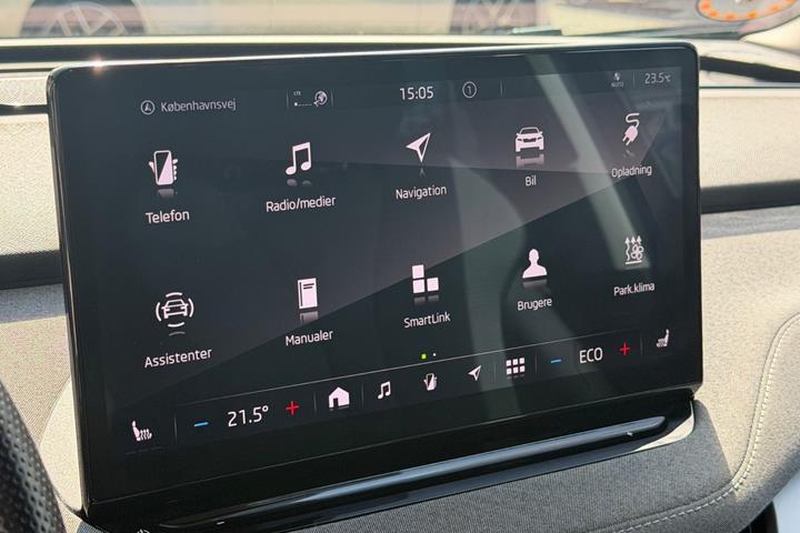 Sort Skoda Enyaq fra 2023