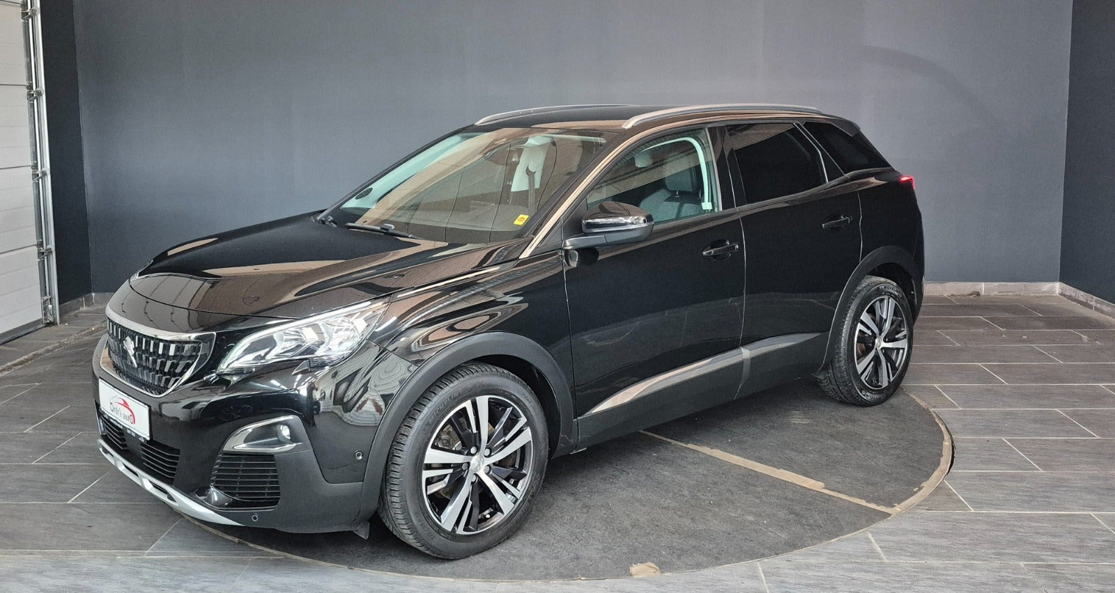 Sort Peugeot 3008 fra 2017