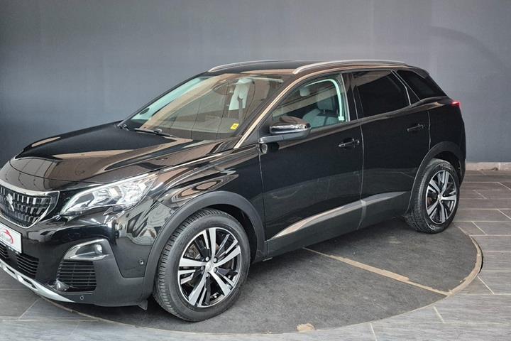 Sort Peugeot 3008 fra 2017