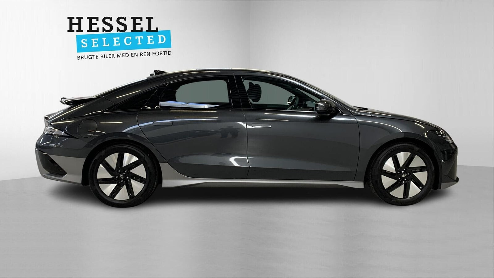 Grå Hyundai Ioniq 6 fra 2023