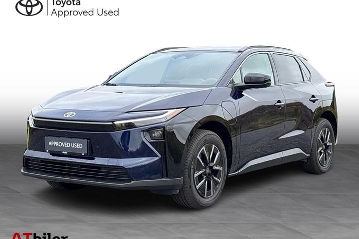 Blå Toyota BZ4X fra 2025