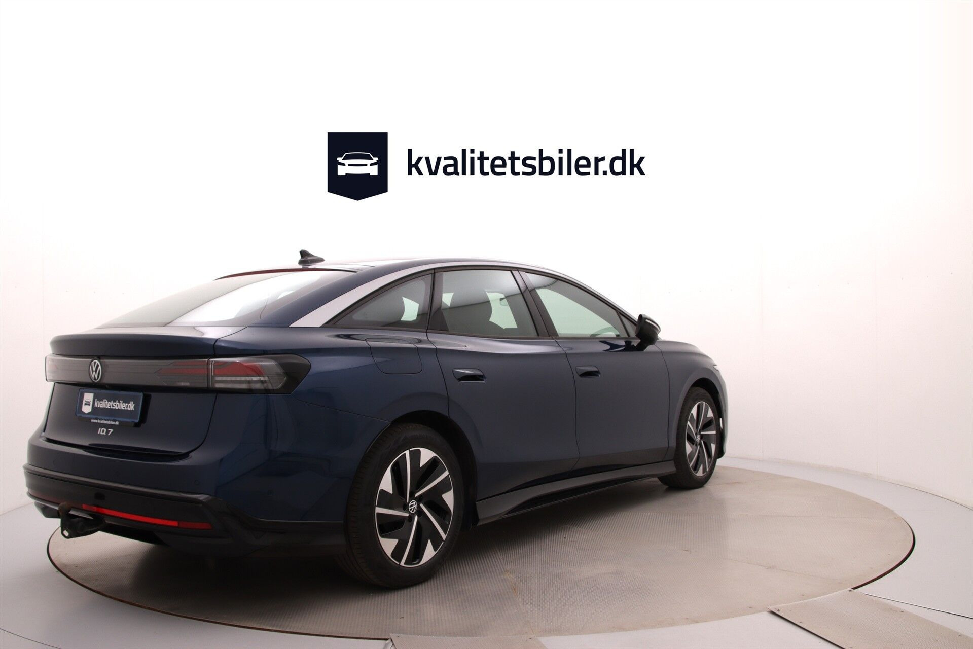 Blå VW ID.7 fra 2024