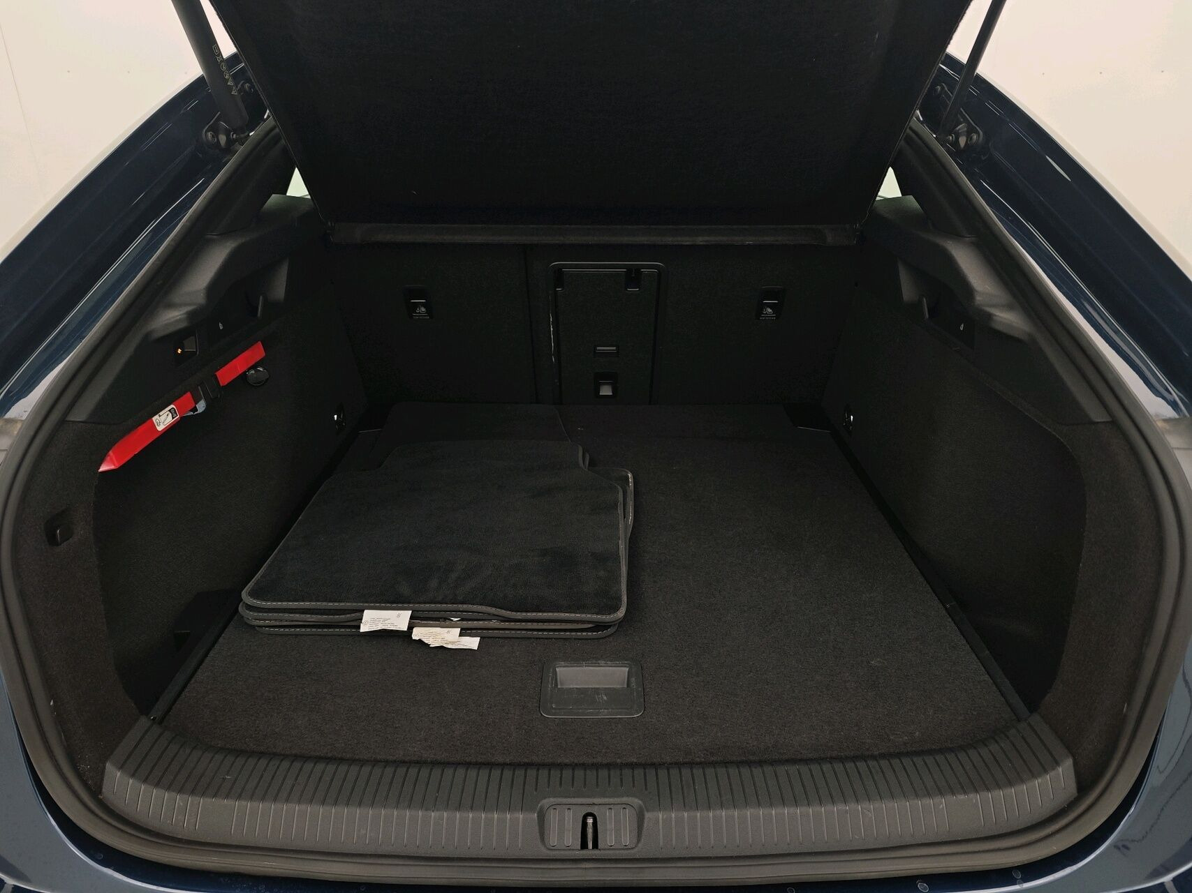 Blå VW ID.7 fra 2024