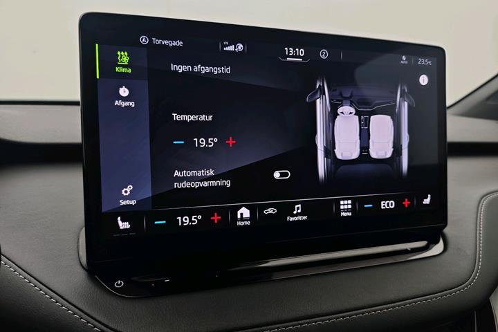 Hvid Skoda Enyaq fra 2022
