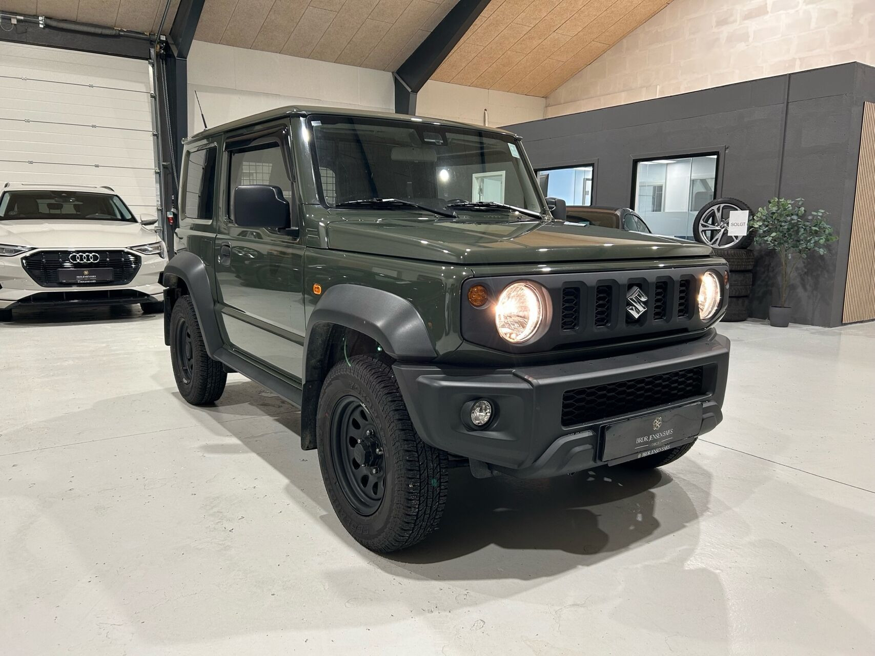 Suzuki Jimny 1,5 Touch AllGrip 102HK 3d