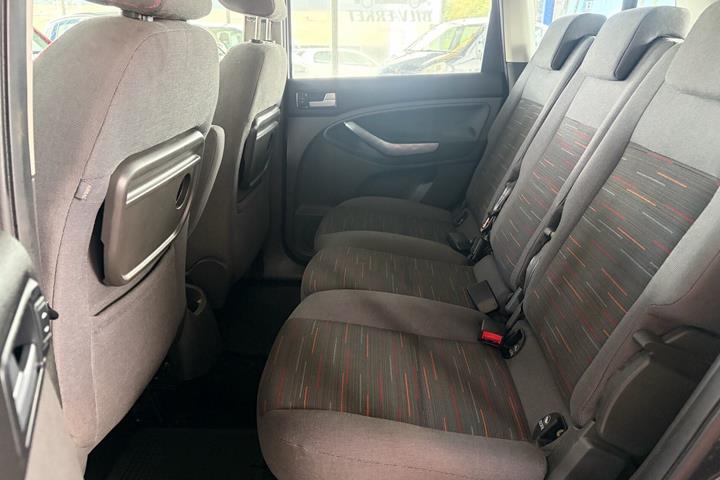 undefined Ford C-MAX fra 2008