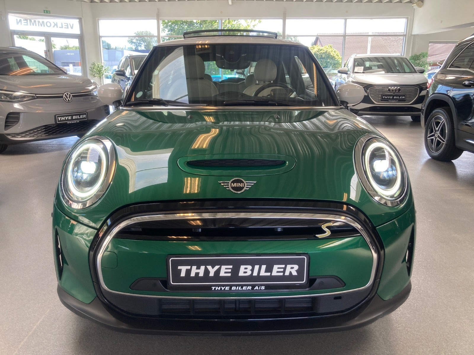 Grøn Mini Cooper SE fra 2022