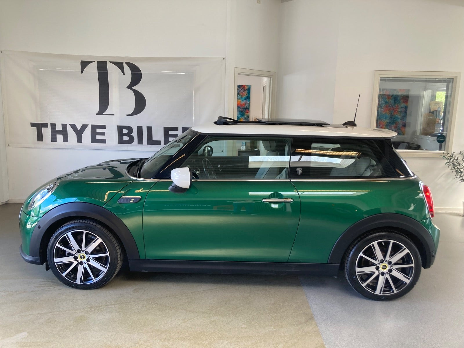 Grøn Mini Cooper SE fra 2022
